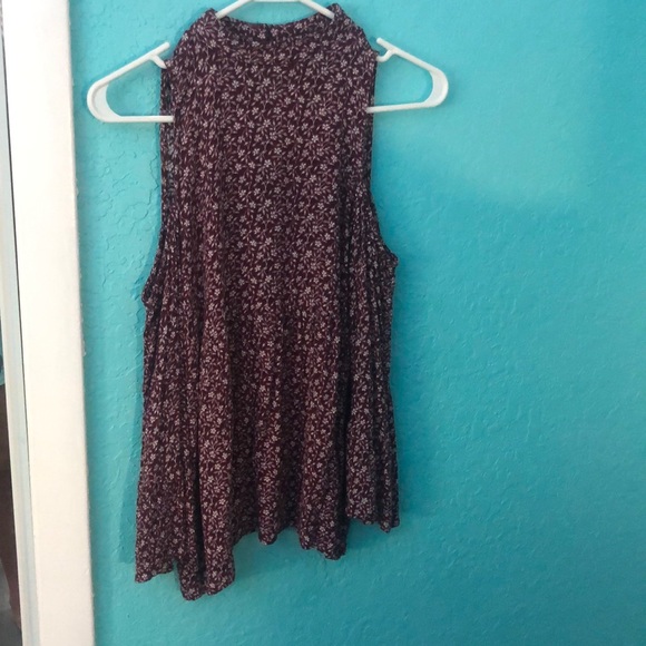 American Eagle Brand: Cold Shouldered Blouse - Picture 1 of 4